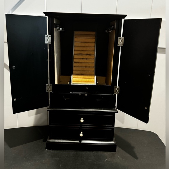 Mirrored Jewelry Box - Picture 2 of 3